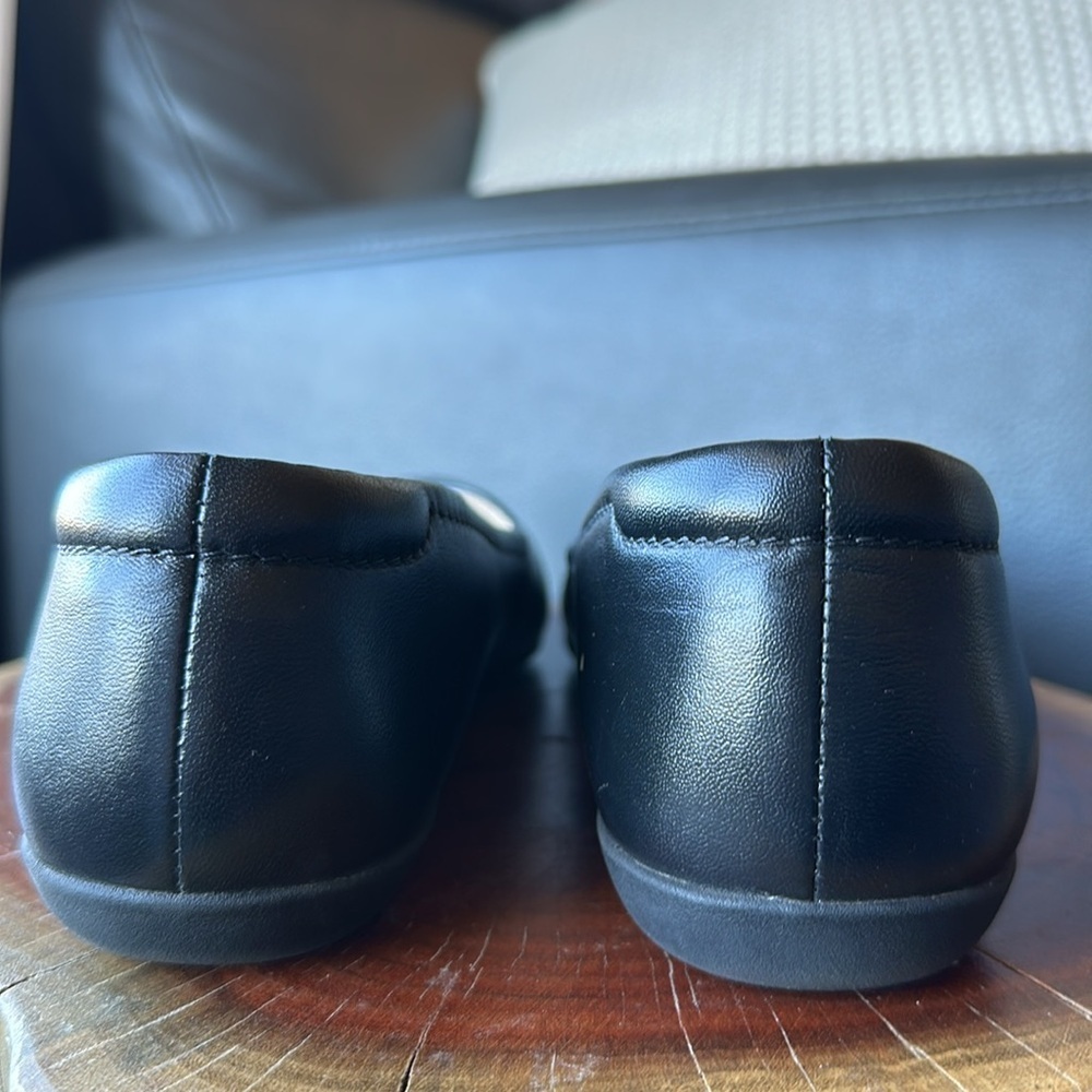 Naturalizer Vivienne Ballet almond pointed Flat black leather size 7.5 - Picture 4 of 6